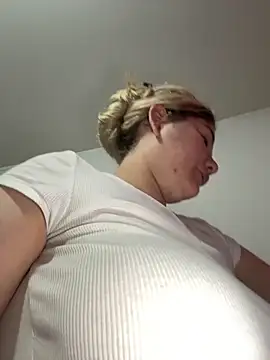 Celestedubois live sex cam