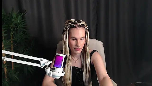 Cassie_Bae live sex cam