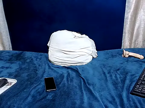 TallHotBae live sex cam