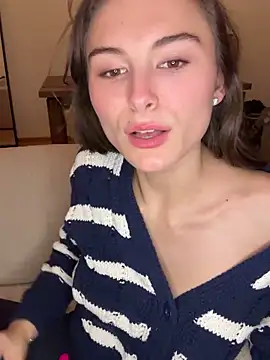 SophiiaStarr live sex cam