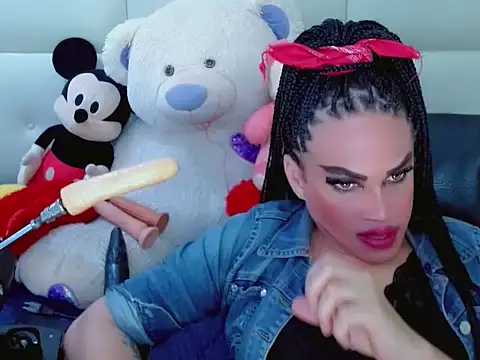 NharaBigCock live sex cam