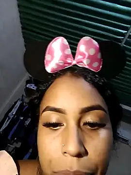 Fernanda30 live sex cam