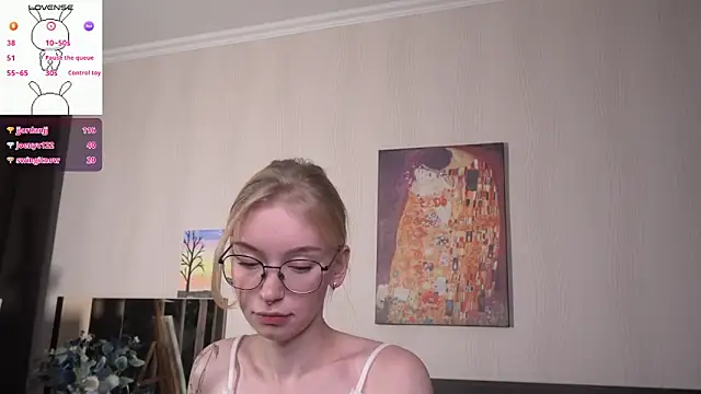 ShanelTunon live sex cam