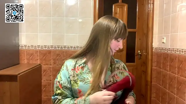 MaroonMoon_ live sex cam