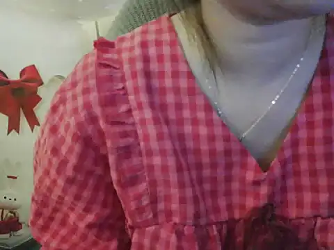 hilyti12 live sex cam