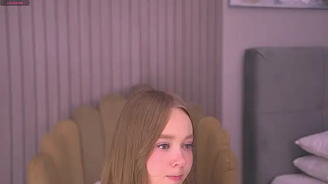 lorapalmerry live sex cam