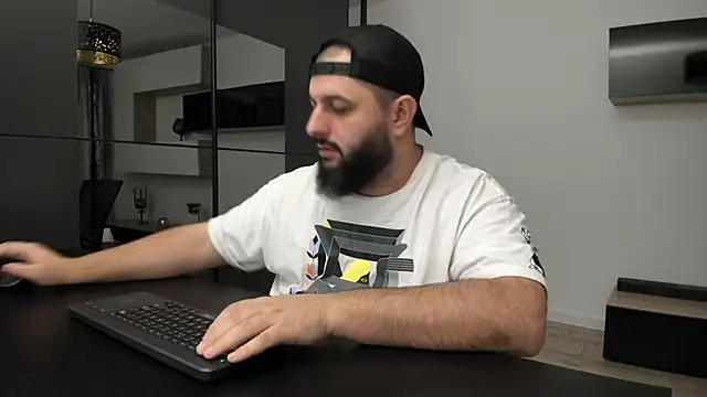 DravenPeak live sex cam