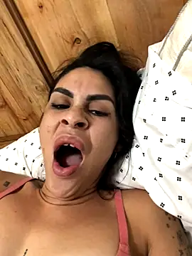 hotroommates live sex cam