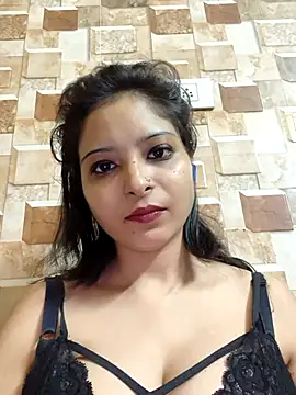 QUEEN-ADITI live sex cam