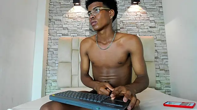 XAVI_LEE live sex cam