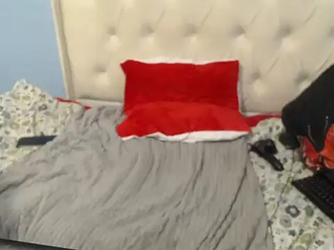 THESHORTQUEEN live sex cam