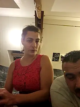 LoLa-69-X live sex cam