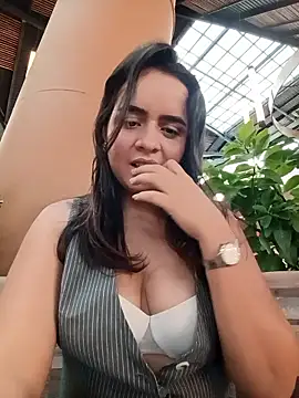 Julieth_hot-69 live sex cam