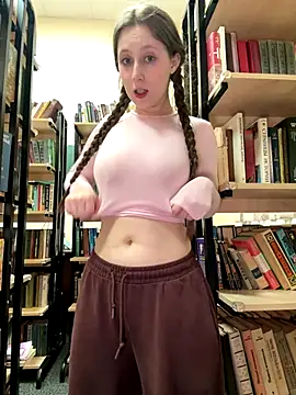 FroggyAnna live sex cam