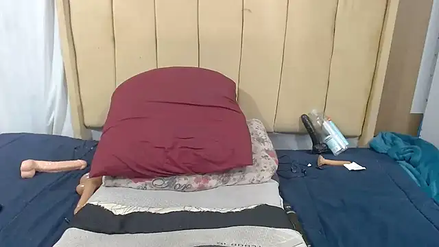 SwaziBeauty live sex cam