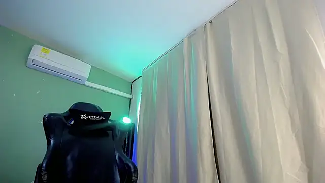 dilan_hott_ live sex cam