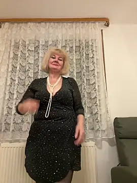 BoloshkaBlonda live sex cam