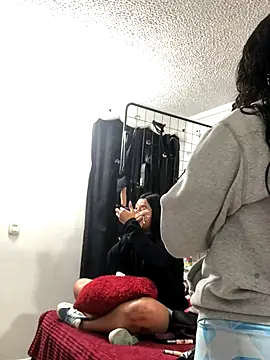 1lovelygirls live sex cam