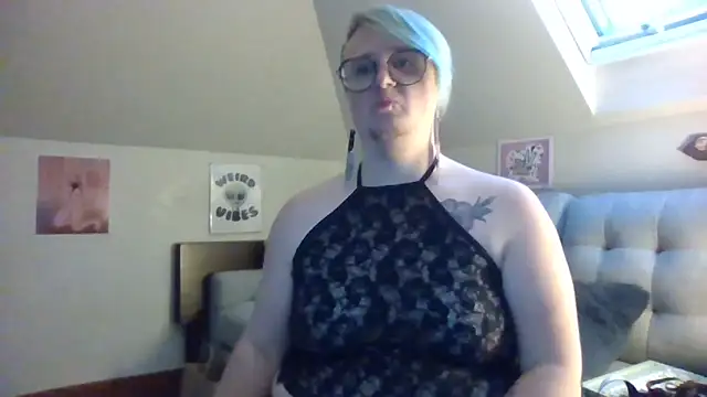 queerlyjaz live sex cam