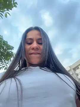 ReggieG live sex cam