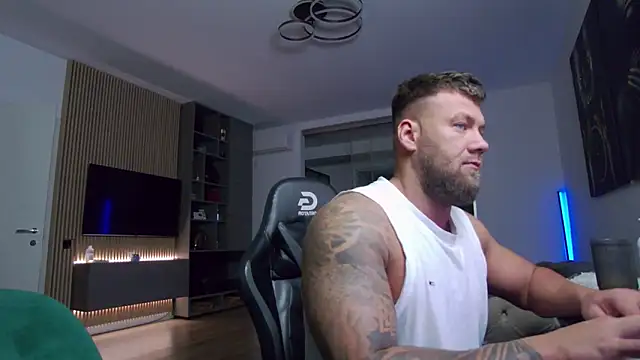 UbbeViking live sex cam