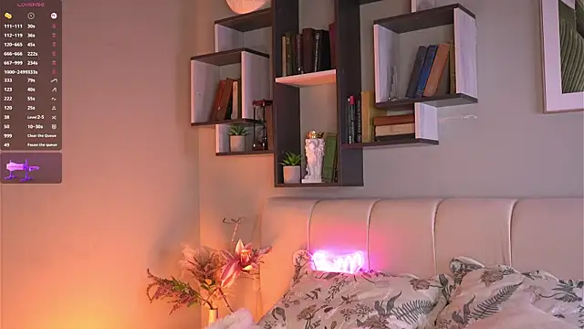 MiaBanger live sex cam