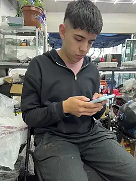 Stick_ledom live sex cam