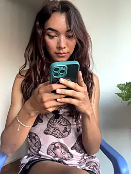 Nikol_Rang__ live sex cam