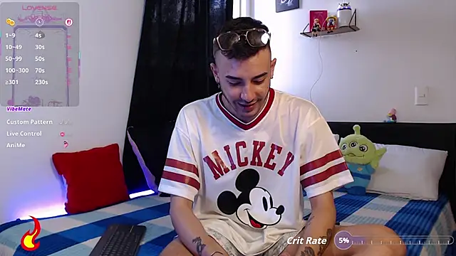 kyle_clint07 live sex cam