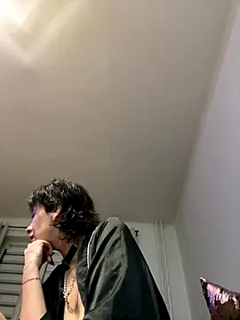 Piggiteablacktea live sex cam