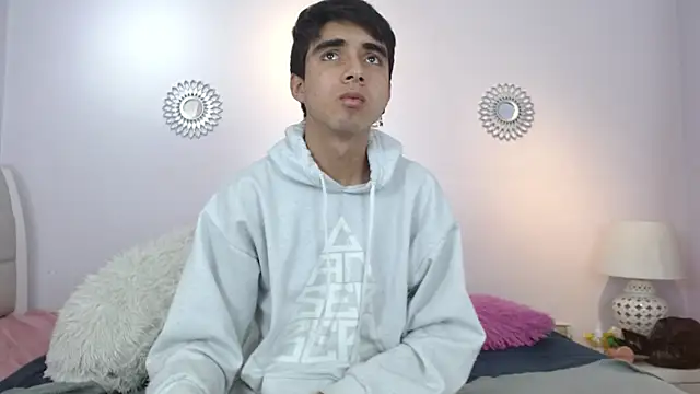 Hottie_Guy live sex cam