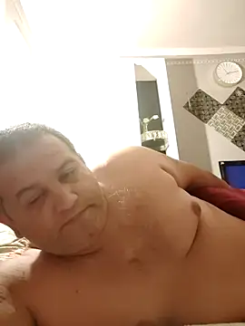 Zsoltzsolti23 live sex cam