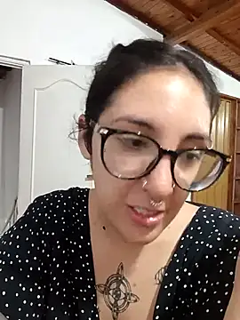 Melinerd live sex cam