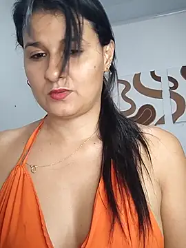 elena_jonees live sex cam