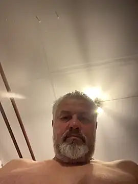 Berg_Boy live sex cam