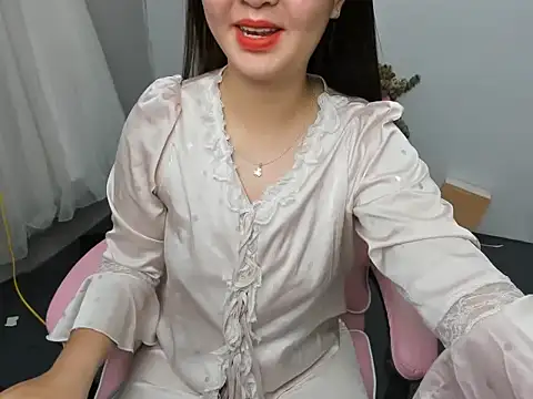 SUSU_chubby live sex cam