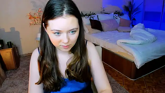 AlluringLookk live sex cam