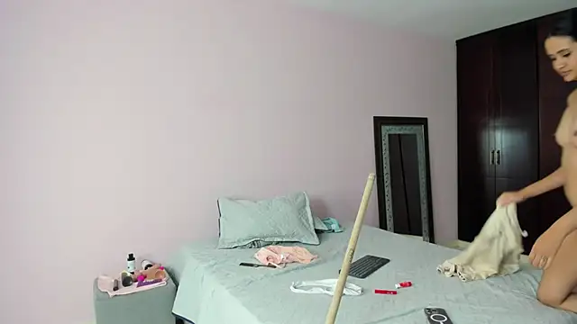 marianaandvalen live sex cam