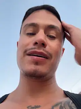 DominickVegas live sex cam