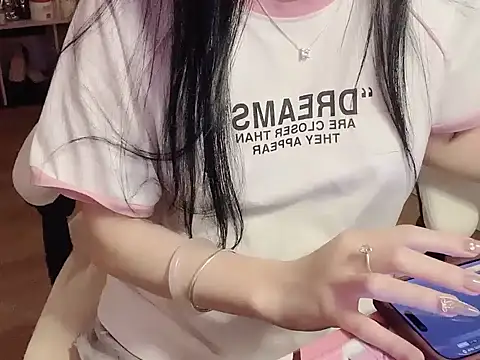 keelinnn19 live sex cam