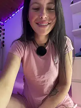 Mia_salinass live sex cam