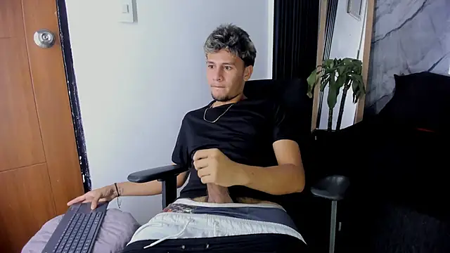 Alan-Smith1 live sex cam