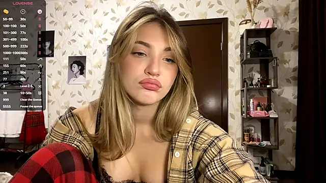 OrethaEredia live sex cam