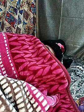 V_HOT_CUTE live sex cam