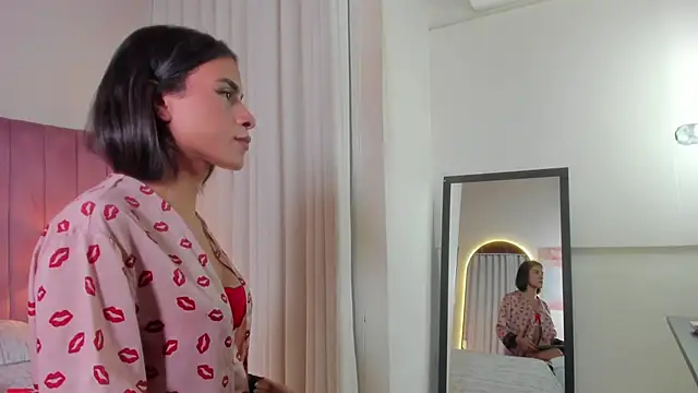 Aleja_arango1 live sex cam