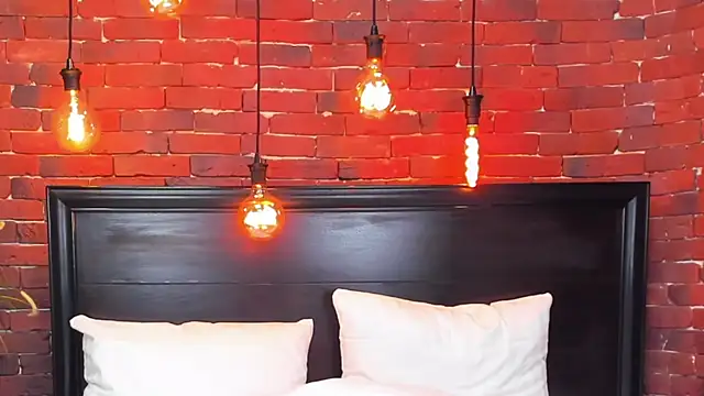 ChristynaRoss live sex cam