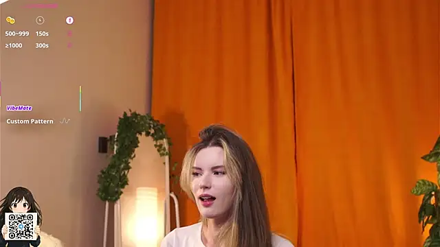 LoraDevon live sex cam