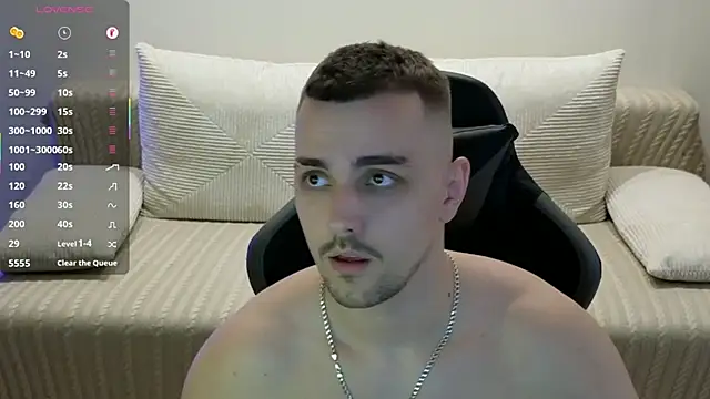 Larstar01 live sex cam