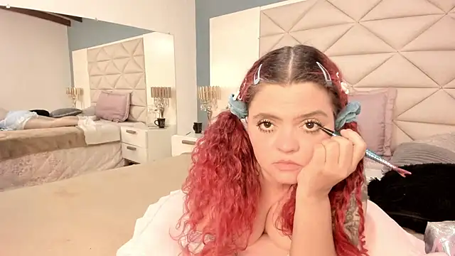 Twwiiggy live sex cam