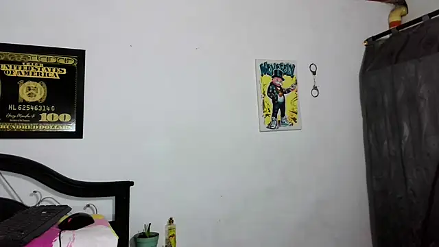 alexxa_Rooa live sex cam